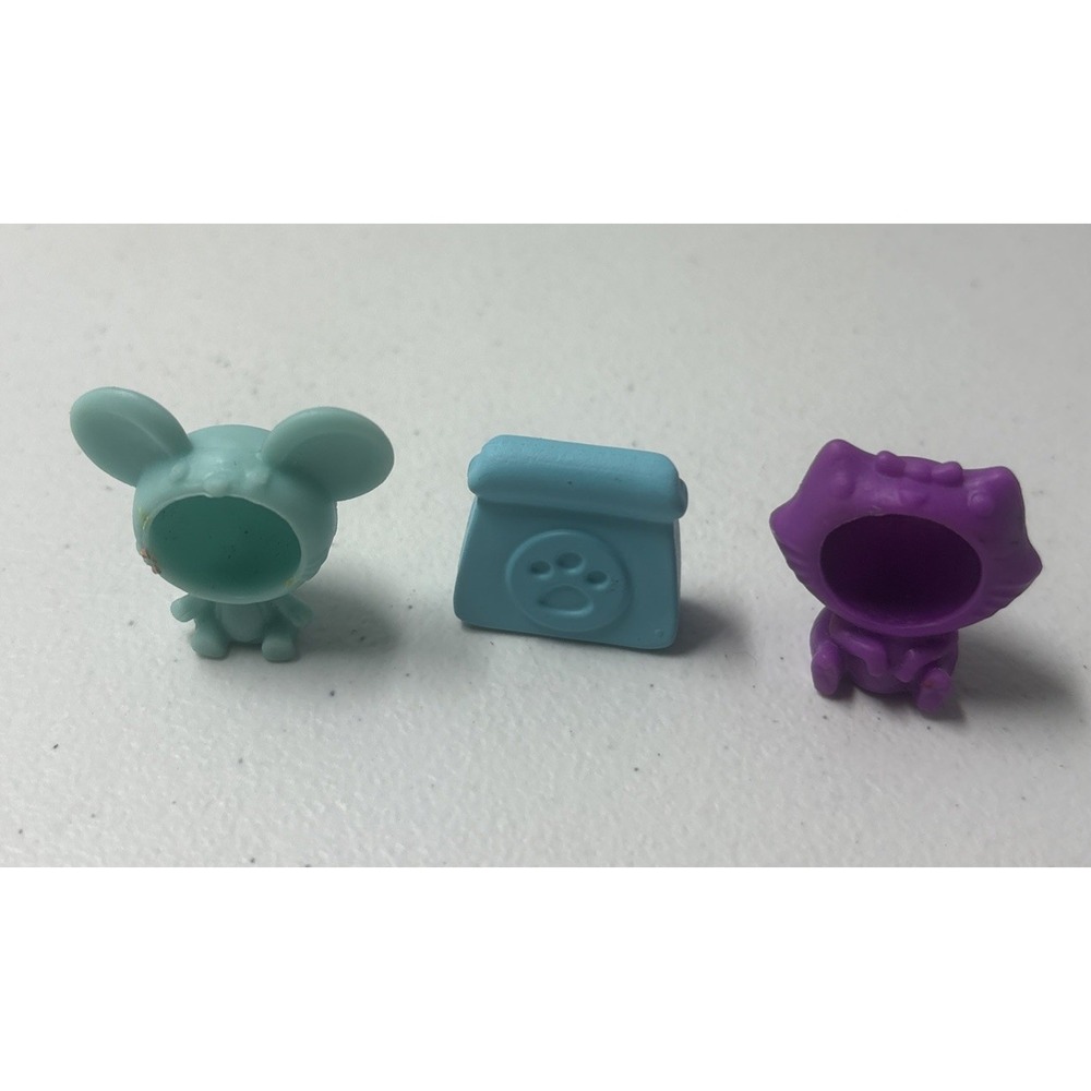 LPS Littlest Pet Shop Teensies Tiniest Accessories Lot Of 3